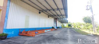 พื้นรับโหลดโหดสุดในย่านนี้ 5 ตัน/ตร.ม. กับ โรงงาน 2 ไร่ 2,016 ตร.ม. มีทั้งขาย/เช่า สูง โปร่งเย็นสบาย พร้อมสำนักงาน 3 ชั้น เพียง 6 นาที ถ. สายใยรัก KK1826S