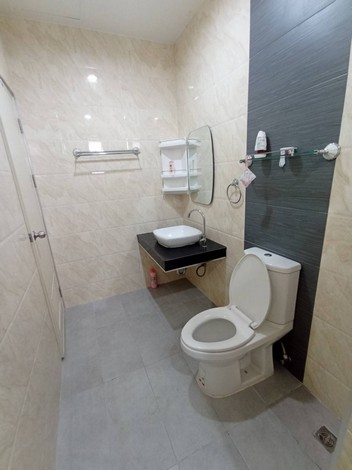 ขายบ้านเดี่ยว 2 ชั้น หมู่บ้านหอมสวัสดิ์ ทำเลดี  อ.เมือง จ.จันทบุรี