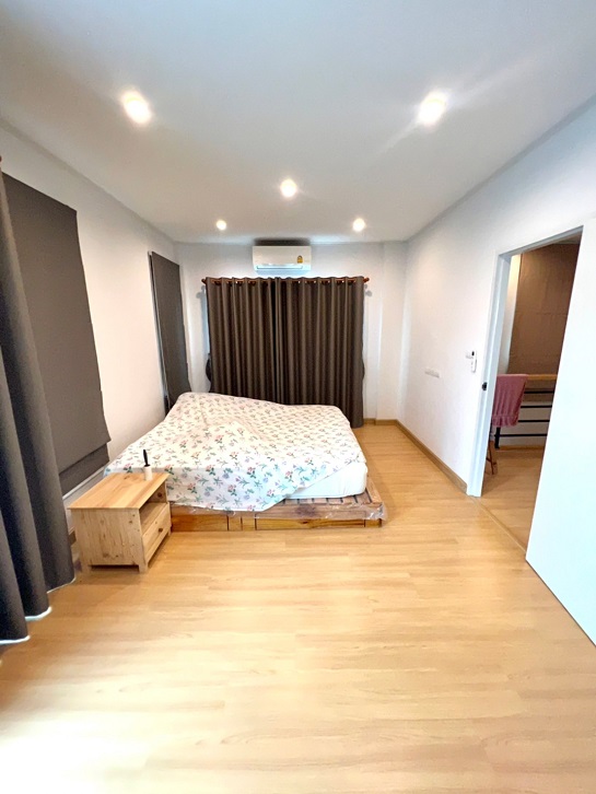 ขายบ้านสวย สไตล์มินิมอล พร้อมเฟอร์ ต่อเติมหน้าบ้านแล้ว ของแถม 13 รายการ