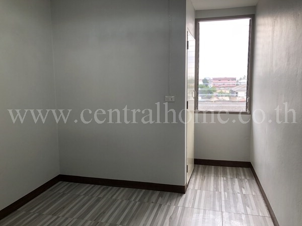 อาคารพาณิชย์ บางแวก 69 ถนนเมน ราชพฤกษ์ - จรัญฯ