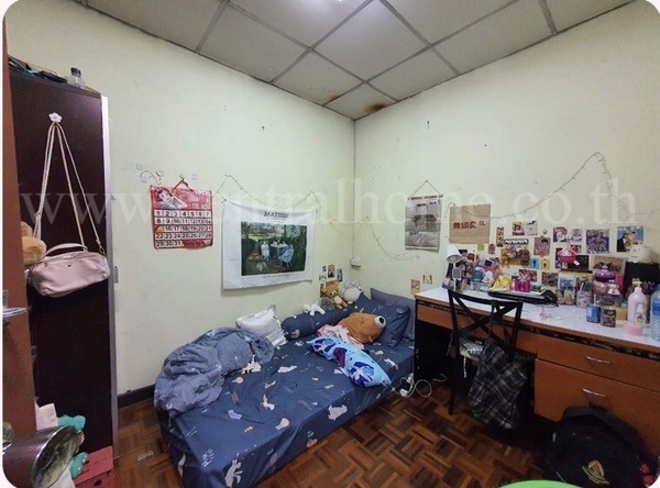 ทาวน์เฮ้าส์ หมู่บ้าน สราสินีวิลล์ พหลโยธิน 62