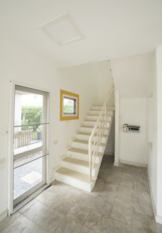 ขายบ้านเดี่ยว 3 ชั้น บ้านสวย บรรยากาศดี ทำเลดี  ถนนฉลิมพระเกียรติ ร.9 ซอย 28