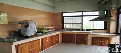 ขายโรงงาน 1.5 ไร่ พร้อมออฟฟิศ + บ้านพักคนงาน ใช้งานง่ายด้วยระบบสั่งการไฟฟ้า ใกล้มอเตอร์เวย์ตัดใหม่ บางใหญ่-เมืองกาญ - KK3637S