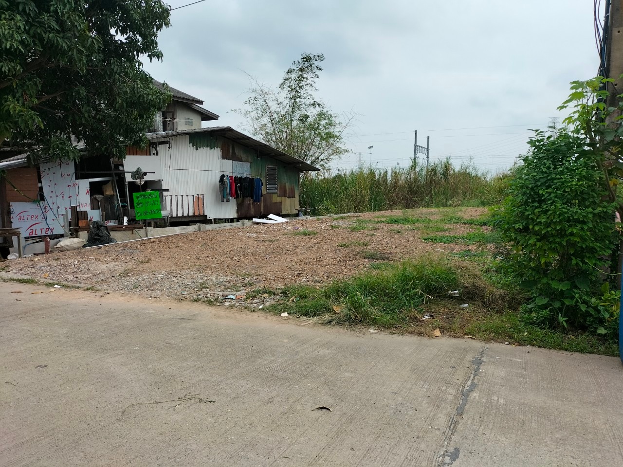 ขายที่ดินเปล่าถมแล้ว ซอยร่วมใจพัฒนา