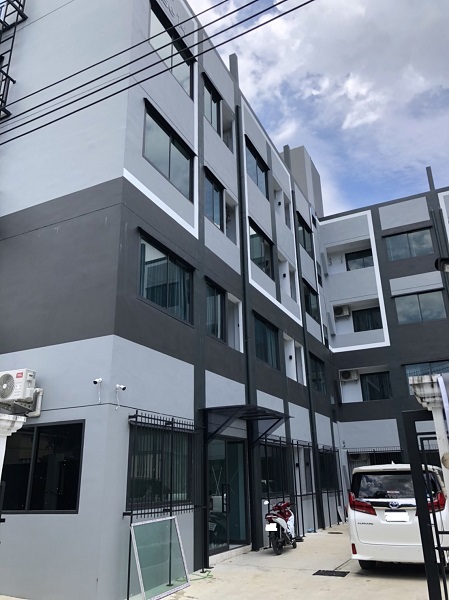 ให้เช่า Apartment  4 ชั้น ตกแต่งอย่างสวยงาม  ซอยรามคำแหงซอยต้นๆ  พื้นที่ 215 ตารางวา พื้นที่ใช้สอย 1,600 ตารางเมตร