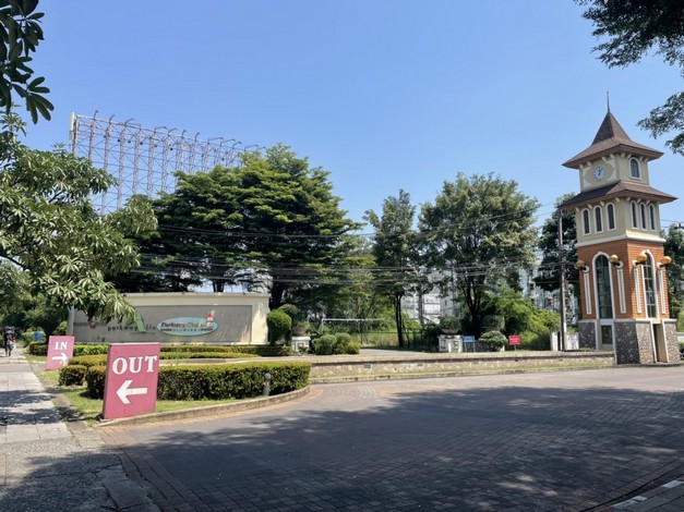 ขายบ้านเดี่ยวหมู่บ้าน Parkway Chalet รีโนเวทใหม่ ทำเลทอง  พร้อมอยู่ เขตมีนบุรี กรุงเทพ