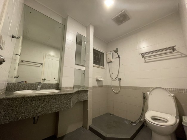 ขายบ้านเดี่ยวหมู่บ้าน Parkway Chalet รีโนเวทใหม่ ทำเลทอง  พร้อมอยู่ เขตมีนบุรี กรุงเทพ