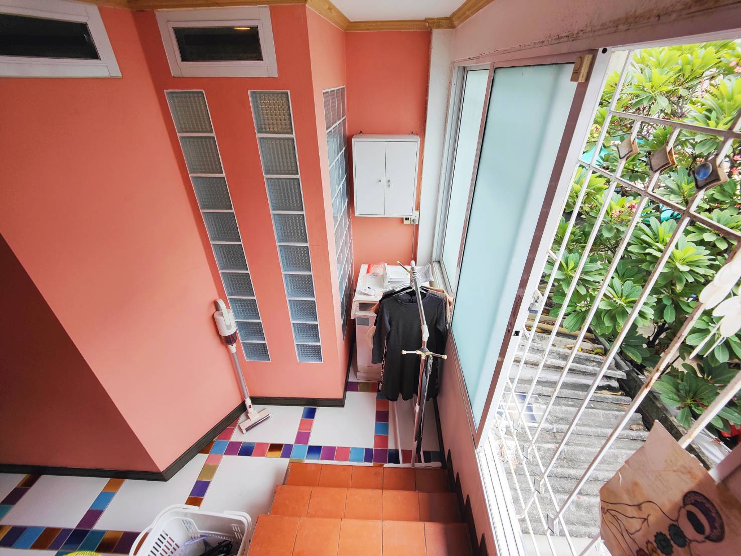 อาคารพาณิชย์ ถ.สุทธิสาร ใกล้ MRT สุทธิสาร