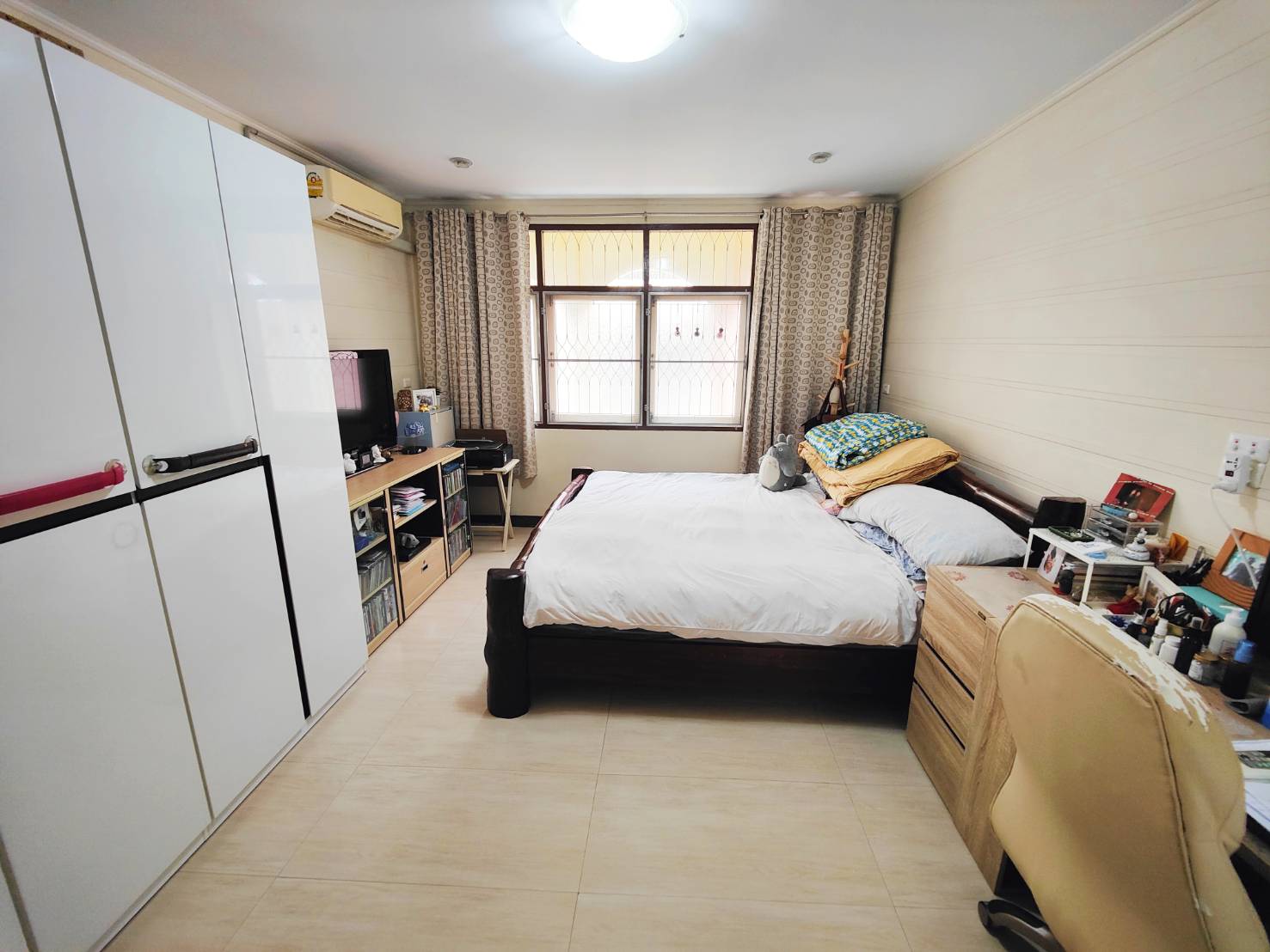 อาคารพาณิชย์ ถ.สุทธิสาร ใกล้ MRT สุทธิสาร