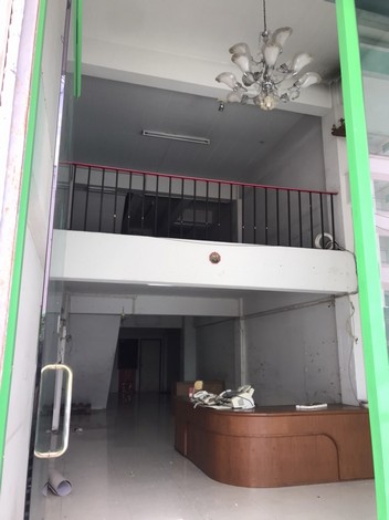ขายอาคารพาณิชย์ 3ชั้นเหมาะเป็นสำนักงาน ประกอบธุรกิจ ที่พักอาศัย ต.ศรีราชา จ.ชลบุรี 