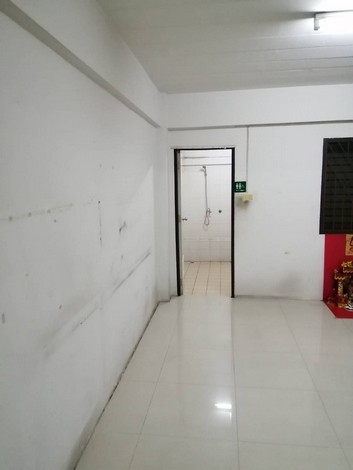 ขายอาคารพาณิชย์ 3ชั้นเหมาะเป็นสำนักงาน ประกอบธุรกิจ ที่พักอาศัย ต.ศรีราชา จ.ชลบุรี 