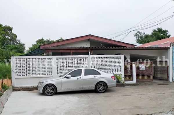 บ้านเดี่ยว เสนานิเวศน์ 2 เกษตร - นวมินทร์ หลังมุมม