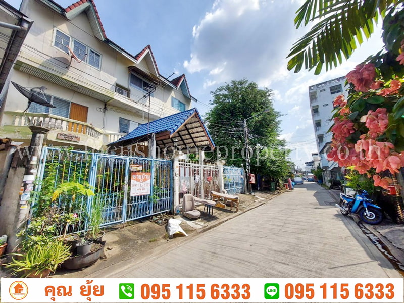 ขาย ทาวน์เฮ้าส์ 3 ชั้น พหลโยธิน 50 แยก 17