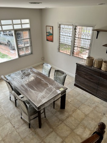 ให้เช่าบ้านปรับปรุงใหม่ในหมู่บ้านนาทองวิลล์หลังเซ็นเฟส ทำเลดี 