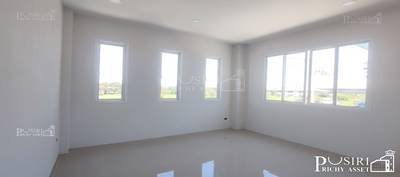 ขาย โรงงานโมเดิร์น ขนาดกระทัดรัด 227 ตารางวา ราคาพิเศษเพียง 9.9 ล้าน พร้อมออฟฟิต 2ชั้น พื้นที่ 554 ตร.ม. มี 2 หลัง ใกล้ ถ. เศรษฐกิจ 1 - KK4938S