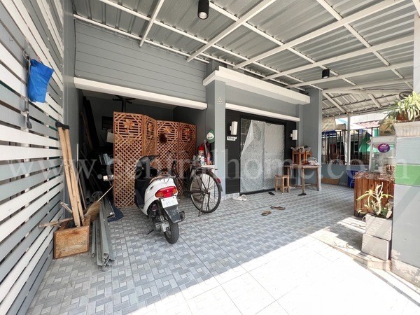 บ้านพฤกษา 40 รังสิต - คลอง 3 หลังมุม