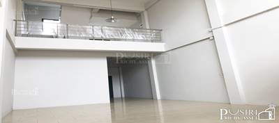 ขายอาคารพาณิชย์ 8 ห้อง สร้างใหม่สไตล์โมเดิร์น 3.5 ชั้น+ดาดฟ้า พื้นที่ใช้สอย 260 ตร.ม.  ทำลดี ติดถนนสายใยรัก ใกล้ตลาดกระทุ่มแบน เพียง 1.5 กม.-KK4100S