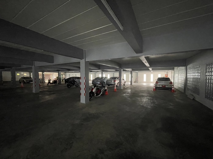 ขายอาคารขนาดกลาง 3 ชั้น 259 ตร.วา อ้อมใหญ่ สามพราน จอดรถได้ 30 คัน