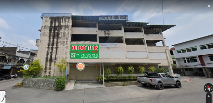 ขายอาคารขนาดกลาง 3 ชั้น 259 ตร.วา อ้อมใหญ่ สามพราน จอดรถได้ 30 คัน