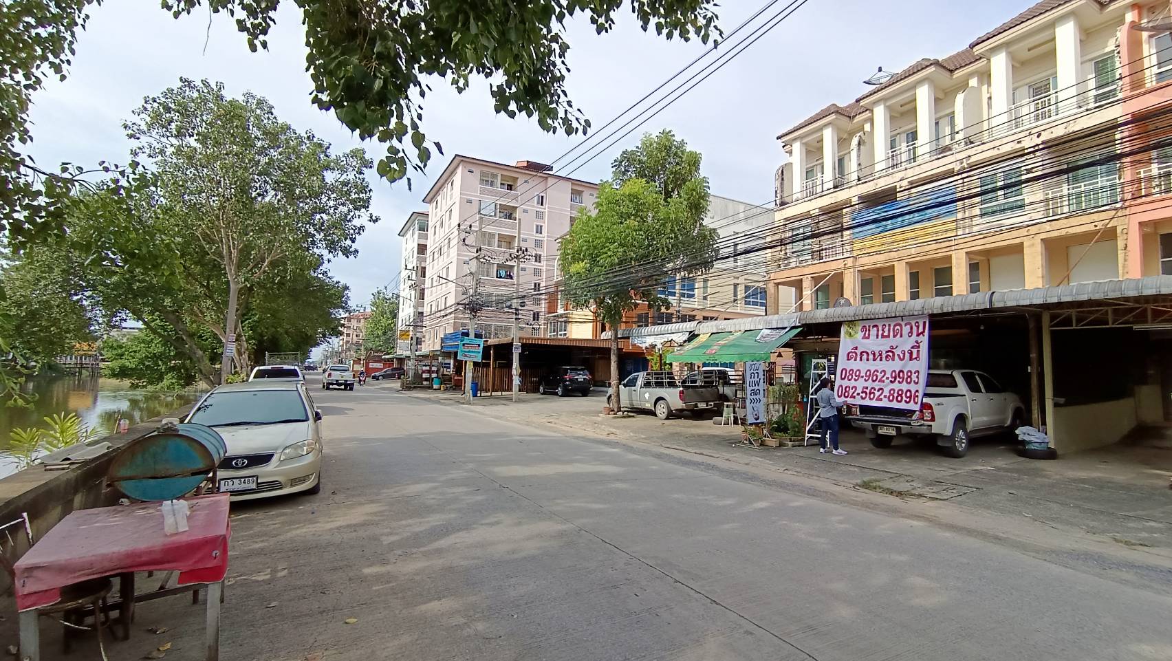 ขายอาคารพาณิชย์ 3.5 ชั้น หมู่บ้านกลอรี่เฮ้าส์ ใกล้ตลาดไท ซอยแมนอัตตั้น 