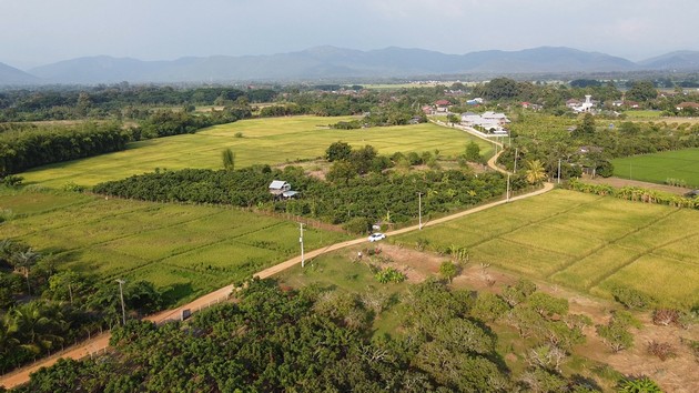 ขายที่ดินเปล่า ติดถนน ทำเลดี เหมาะสำหรับทำธุรกิจ ดอยสะเก็ด เชียงใหม่