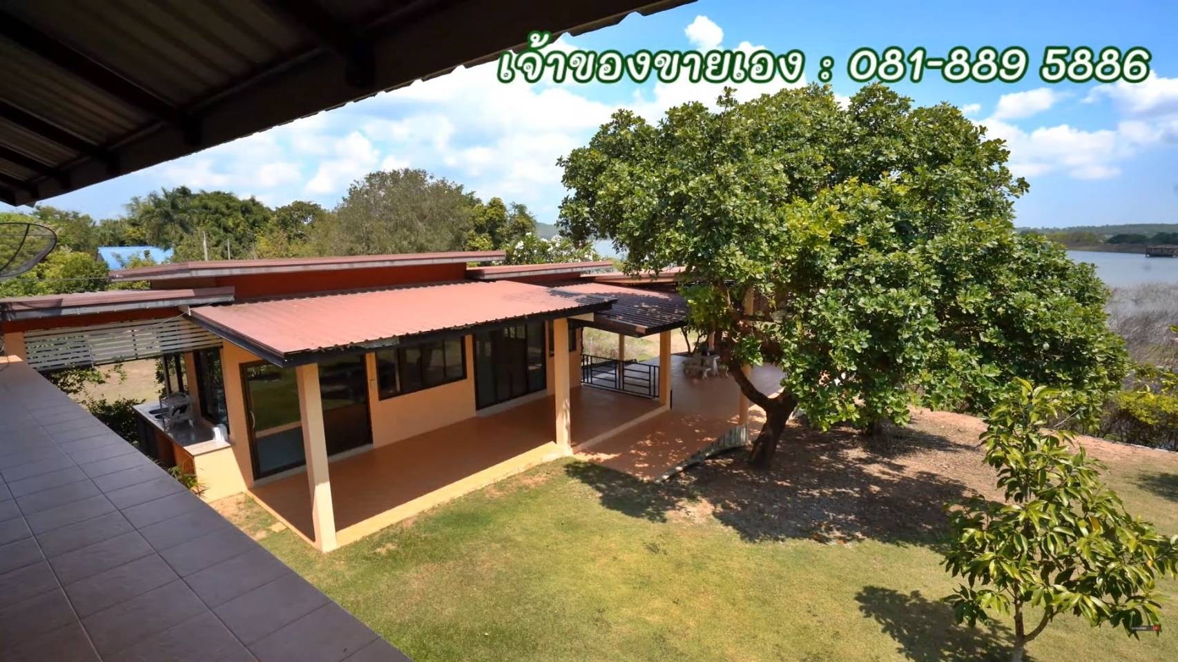 บ้านสไตล์รีสอร์ท ติดอ่างเก็บน้ำ พร้อมวิวภูเขา ทำเลดี อ.ปักธงชัย  จ.นครราชสีมา