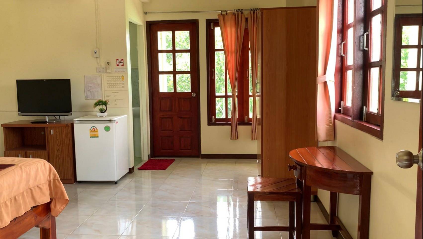 ขายโรงแรม ทำเลทอง ทำเลดี พร้อมใบอนุญาตประกอบกิจการใกล้โรบินสัน อ.เมือง จ. สระบุรี