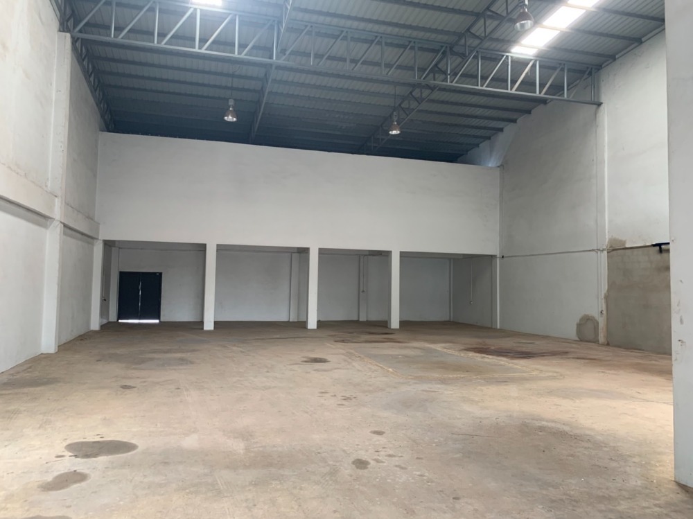 โรงงาน-โกดัง ให้เช่า โกดังให้เช่า พื้นที่พระราม 2 กิโลเมตร ที่ 52 ต.นาโคก จ.สมุทรสาคร 