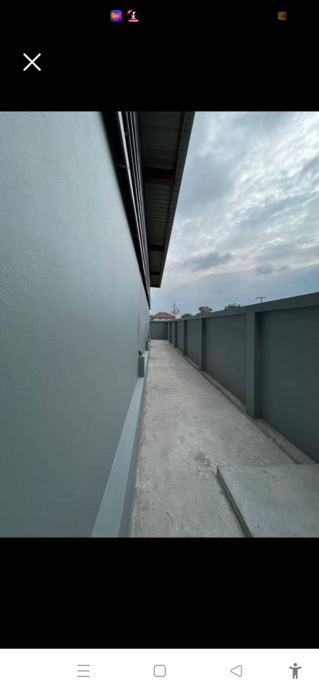 โกดังใหม่ให้เช่า (พึ่งสร้างเสร็จ) -ถนนคู้บอน รามอินทรา (คู้บอน 38) -ทางด่วนกาญจนา ตะวันออก ถนนรามอินทรา และ ทางด่วน มอเตอร์เวย์ -เนื้อที่ 500 ตรม โกดัง ให้เช่า ฿55,000/ด.