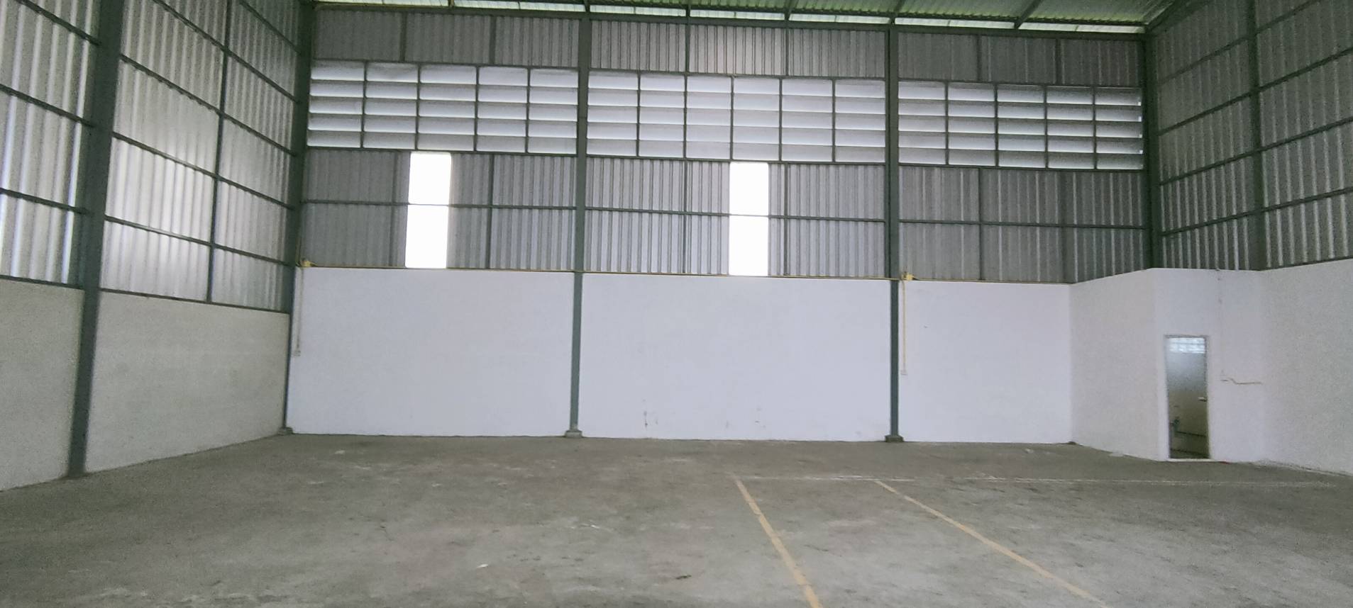 ให้เช่าโกดัง ลำลูกกาคลอง7 พื้นที่ใช้สอย 300 ตรม.มี ออฟฟิศ 2 ชั้น โกดัง ให้เช่า ฿30,000/ด. 