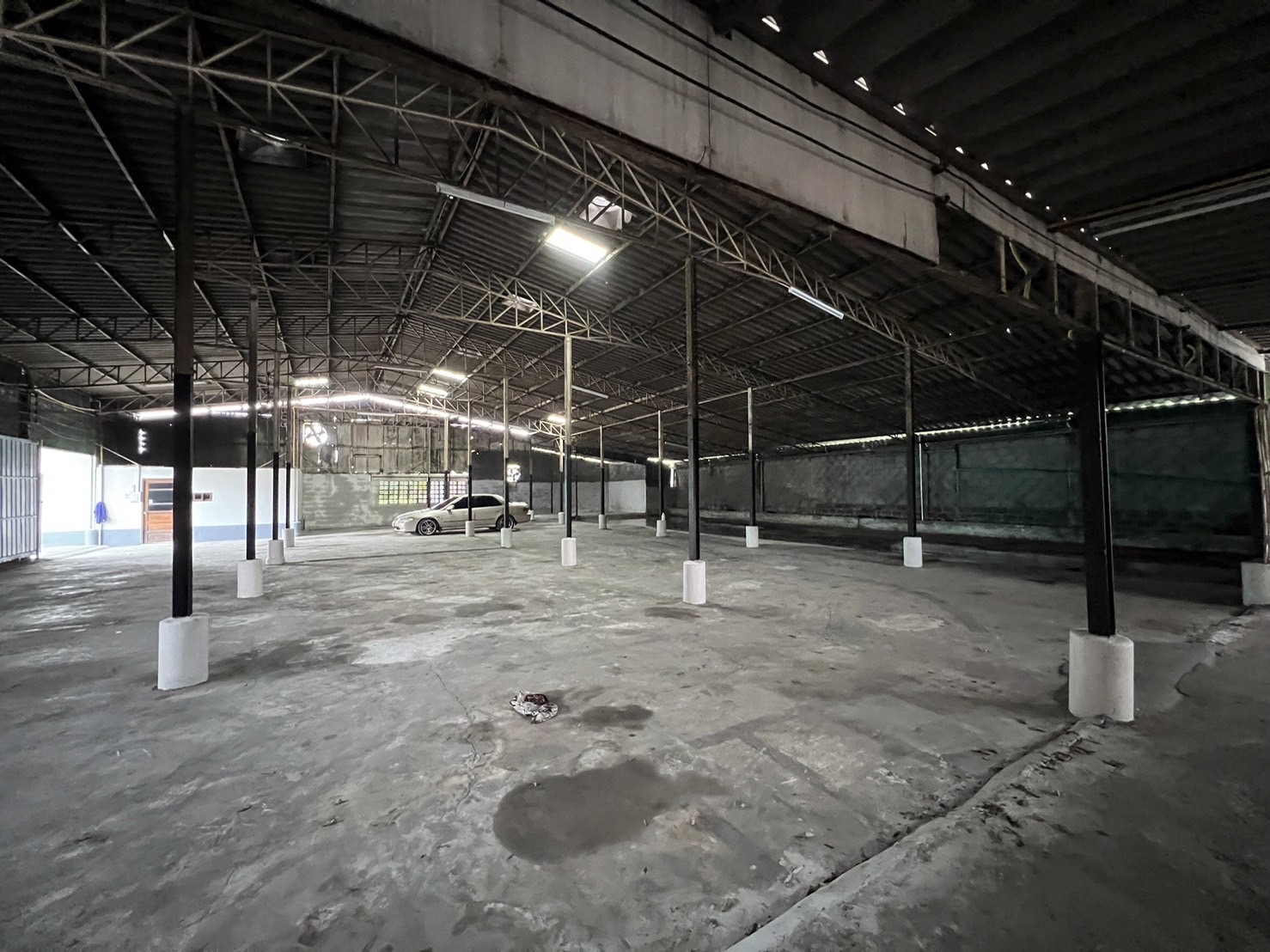 ให้เช่า โกดังเนื้อที่ 1 ไร่ อำเภอศาลายา จังหวัดนครปฐม สภาพดีพร้อมใช้งาน โกดัง ให้เช่า ฿45,000/ด.