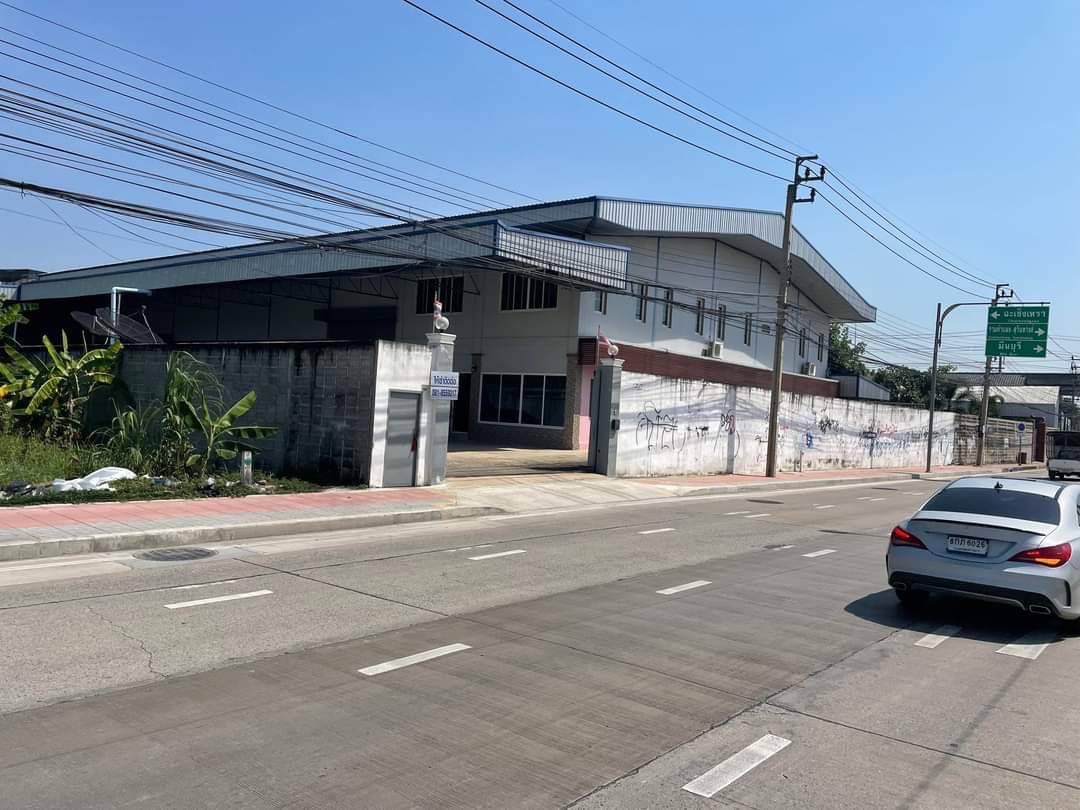 ให้เช่าโกดัง เนื้อที่ 1 ไร่ มีนบุรี ใกล้โลตัส บิ๊กซีื มีสำนักงาน ที่จอดรถสะดวก โกดัง ให้เช่า ฿120,000/ด.