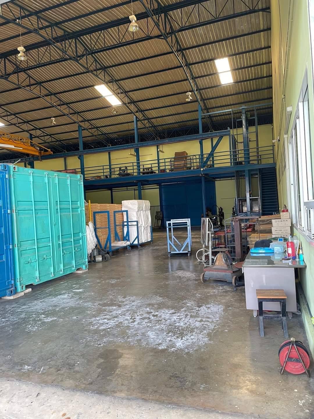 ให้เช่าโกดัง เนื้อที่ 1 ไร่ มีนบุรี ใกล้โลตัส บิ๊กซีื มีสำนักงาน ที่จอดรถสะดวก โกดัง ให้เช่า ฿120,000/ด.