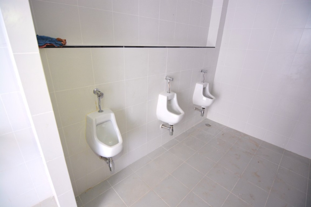 ให้เช่าโรงงาน ในนิคมบางพลี เนื้อที่ 1,847 ตรม. พร้อมใบอนุญาติ รง.4  ให้เช่า ฿387,870/ด.