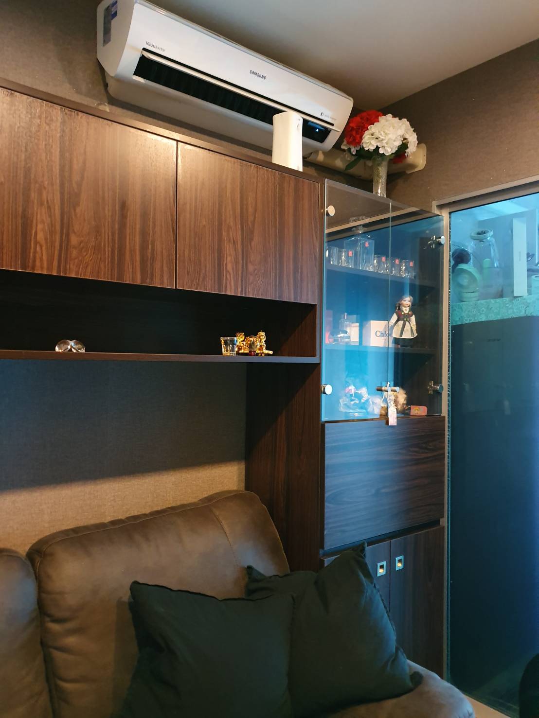 ขายคอนโด Aspire Sathorn - Taksin ตกแต่งครบ พร้อมเข้าอยู่ เดินทางสะดวก ใกล้รถไฟฟ้า เจ้าของขายเอง
