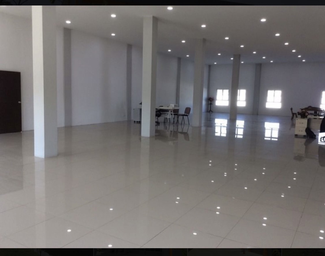 ขายโรงงาน บางนา-ตราด กม. 23 พท.ทั้งหมด 3 ไร่ พท.อาคารโกดัง 1,152 ตรม. พท.อาคาร สนง. ชั้น 1 = 492 ตรม. ชั้น 2 = 450 ตรม. พท.ว่าง 3,156 ตรม.