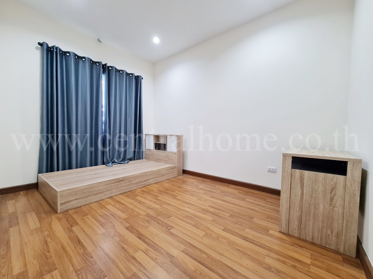 ทาวน์โฮม : ไอลีฟ ไพร์ม (รังสิต - วงแหวน คลอง4)