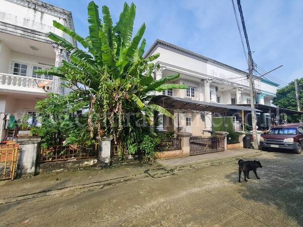 ทาวน์โฮม หมู่บ้านนิรัลวิลล์ รามคำแหง2 - ประเวศ สภาพดี !