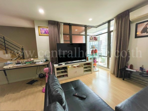 ทาวน์โฮม Plex Bangna : เพล็กซ์ บางนา