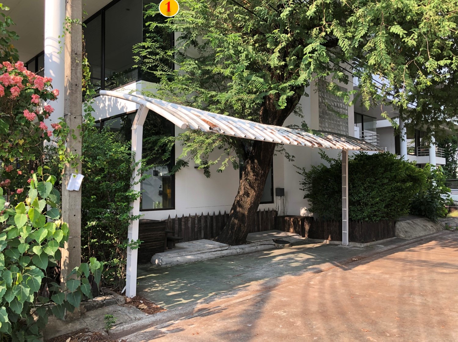 ติด MRT ศรีนุช! ขายตึก โฮมออฟฟิศ 4 ชั้น MRTสายสีเหลือง ถนนสุขุมวิท 77 อ่อนนุช 62 แยกศรีนครินทร์–อ่อนนุช