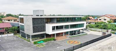 ขายสำนักงานสวย เท่ ดูดี มีสไตล์ 3ชั้น เนื้อที่ 3ไร่ ใกล้ เส้นกัลปพฤกษ์ตัดใหม่พร้อมโกดัง + บ้านพัก + ที่จอดรถ ถนนบางบอน 5 ซ.7