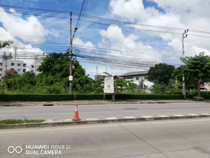 ขายที่ดินแปลงสวย 2 แปลง 4 ไร่ 3 งาน 19.3 ตรว ถนน สุขุมวิท ซอย105 ลาซาล