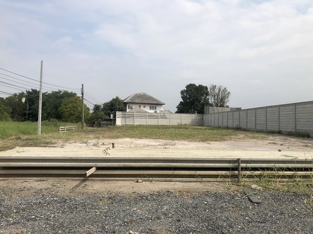 ขายที่ดินหัวมุมแปลงสวยถมสูง ติดริมถนนซอยเกษตรพัฒนา อ.ปากเกร็ด จ.นนทบุรี