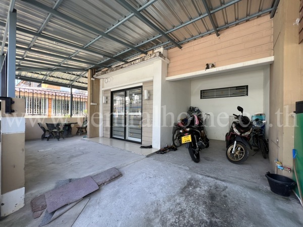 บ้านพฤกษา 40 รังสิต - คลอง 3 หลังมุมม