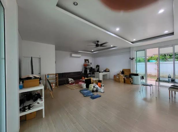 ขายบ้านหรูชั้นเดียวพร้อมสระว่ายน้ำ บรรยากาศดี อ.โกสุมพิสัย จ.มหาสารคาม