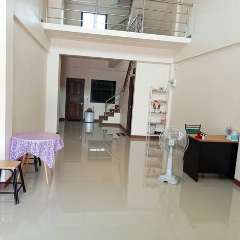 ให้เช่า อาคารพาณิชย์ 2.5 ชั้น ใกล้ รพ.เกษมราษฎร์-สระบุรี ทำเลดี 