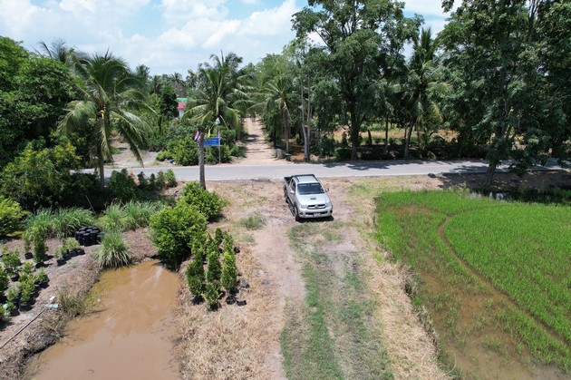 ขายที่ดินสวย บ้านสวนคลอง 23 องครักษ์ นครนายก ทำเลดีมาก บรรยากาศเยี่ยม 