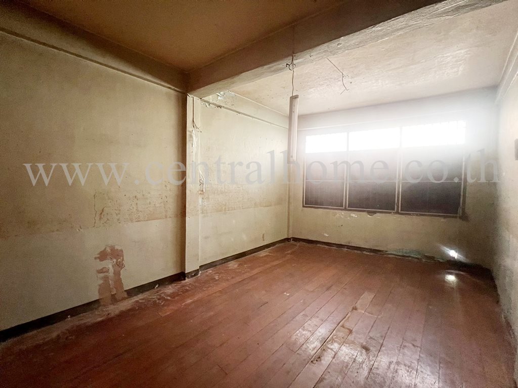 ตึกแถว ซอย แม้นศรี 2 เขต ป้อมปราบศัตรูพ่าย