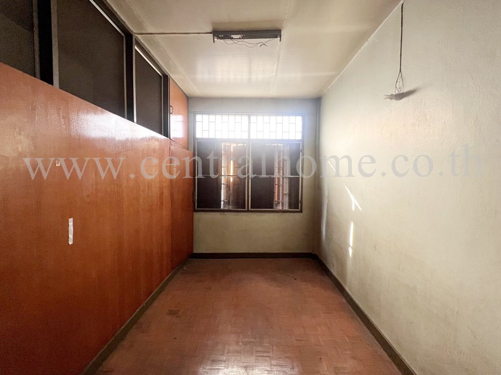 ตึกแถว ซอย แม้นศรี 2 เขต ป้อมปราบศัตรูพ่าย