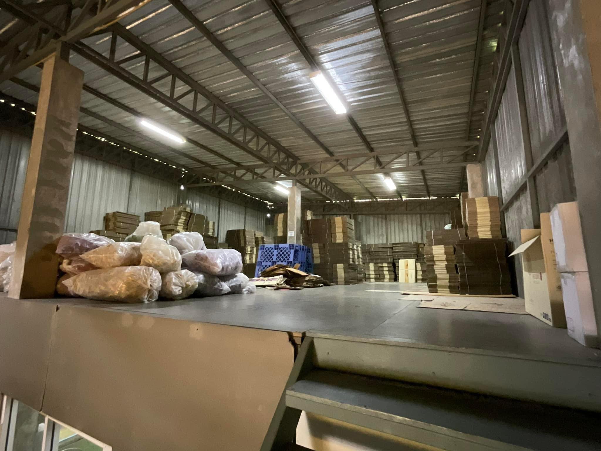 ขายโรงงานพร้อมเครื่องจักร บางกรวย-ไทรน้อย ขาย 10900000 บาท ติดต่อคุณญดา 